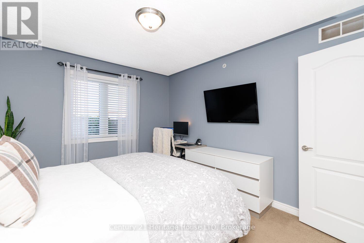 29 Bluegrass Crescent, St. Catharines (Oakdale), Ontario L2P 0A8 - Photo 13 - X14101814