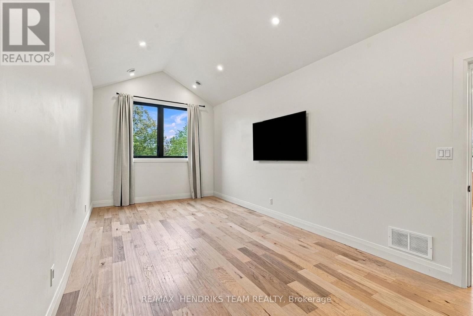 94 Bellingham Drive, Hamilton, Ontario  L8V 3R4 - Photo 28 - X14101830