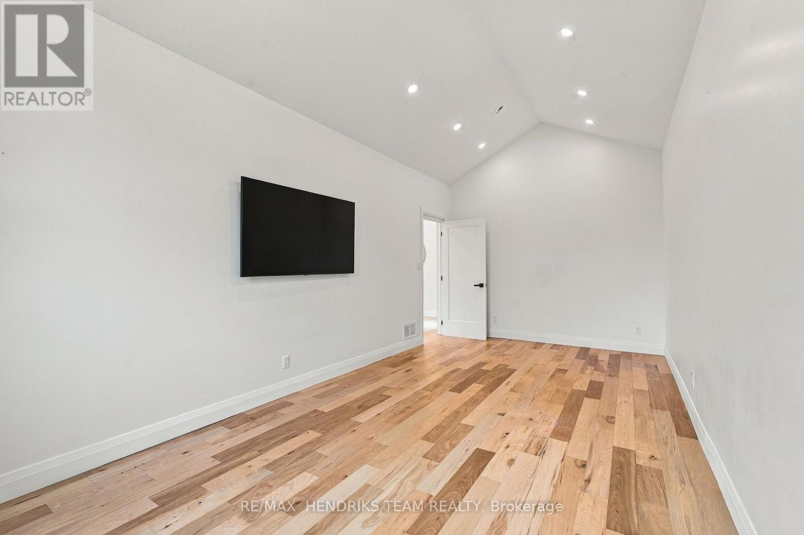 94 Bellingham Drive, Hamilton, Ontario  L8V 3R4 - Photo 29 - X14101830