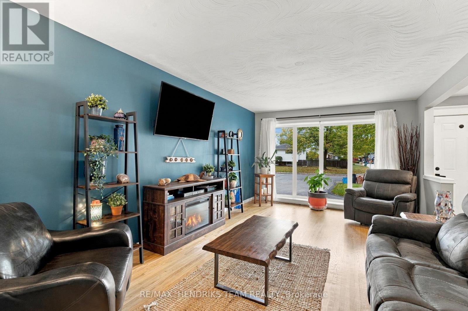 94 Bellingham Drive, Hamilton, Ontario  L8V 3R4 - Photo 8 - X14101830