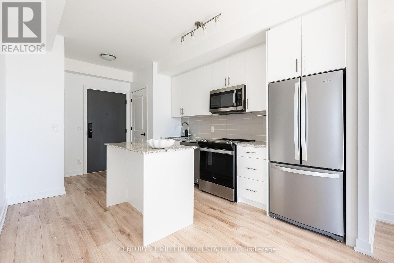 508 - 335 Wheat Boom Drive, Oakville, Ontario  L6H 7Y1 - Photo 3 - W13820290