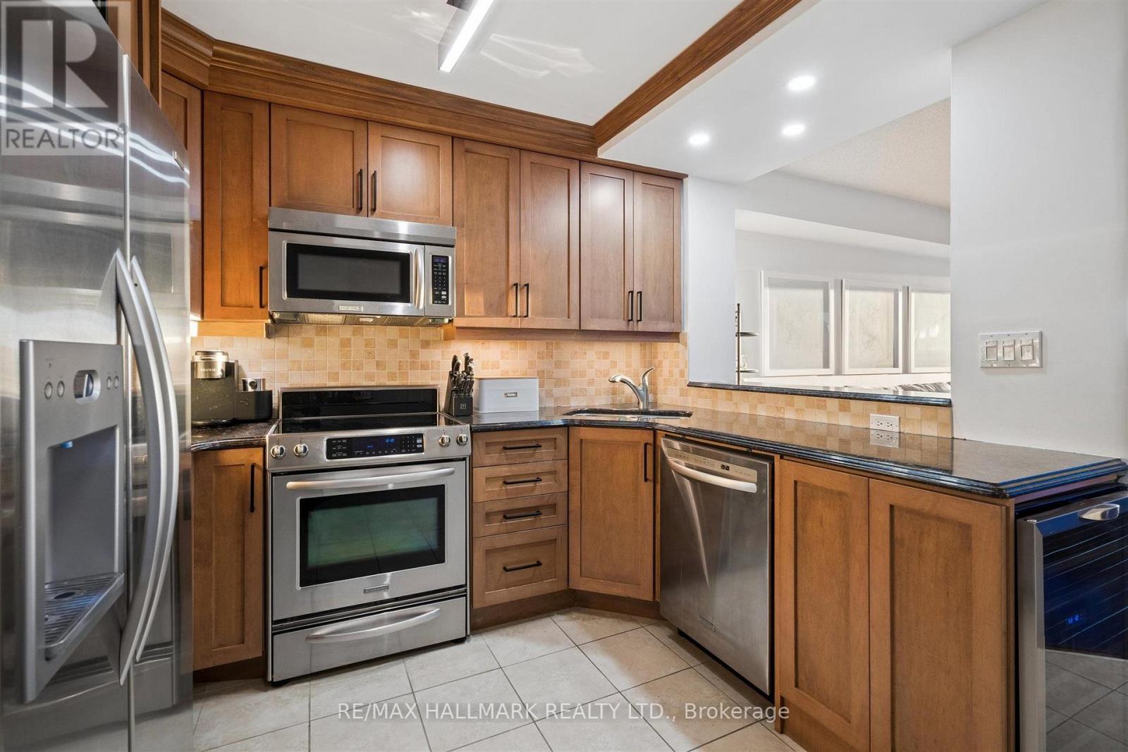 707 - 2267 Lakeshore Boulevard W, Toronto, Ontario  M8V 3X2 - Photo 18 - W14097096