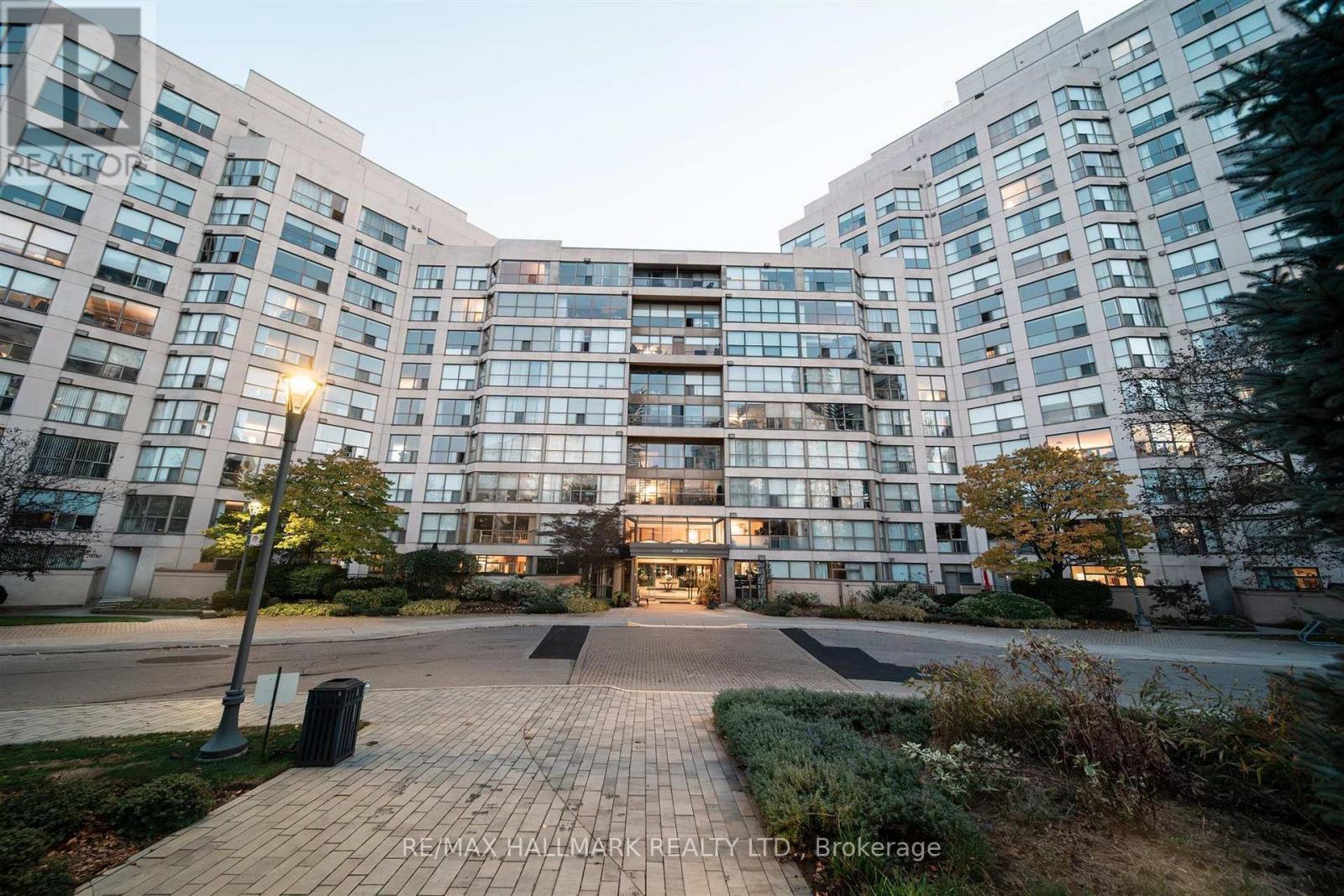 707 - 2267 Lakeshore Boulevard W, Toronto, Ontario  M8V 3X2 - Photo 8 - W14097096