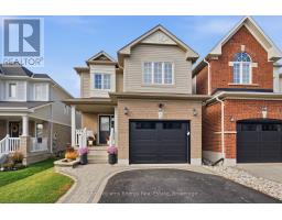 8 QUACKENBUSH STREET, Clarington, Ontario