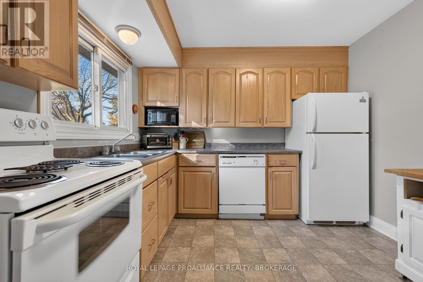 917 Victoria Street, Kingston, Ontario K7K 4T9 - Photo 31 - X14101826