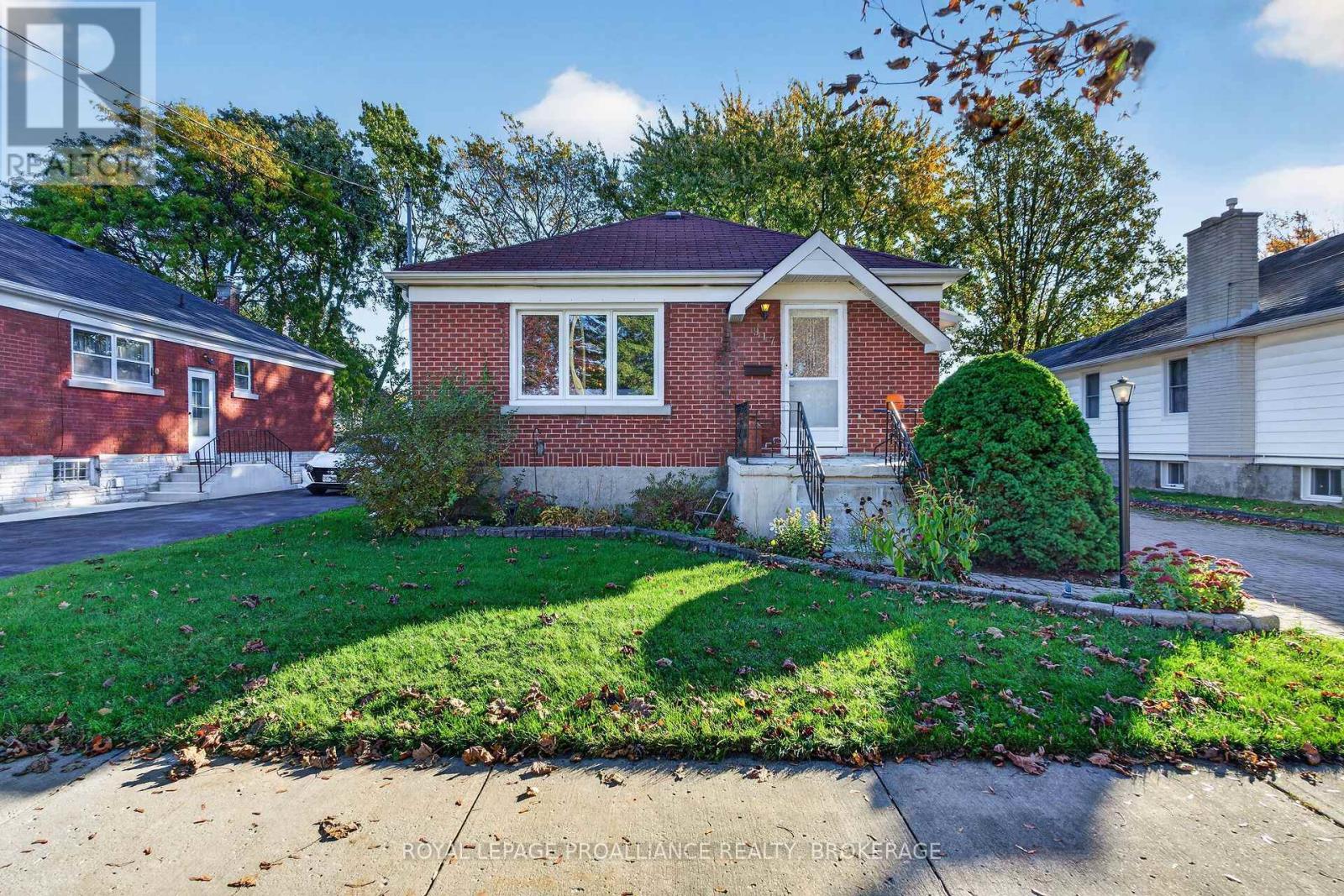 917 Victoria Street, Kingston, Ontario K7K 4T9 - Photo 4 - X14101826