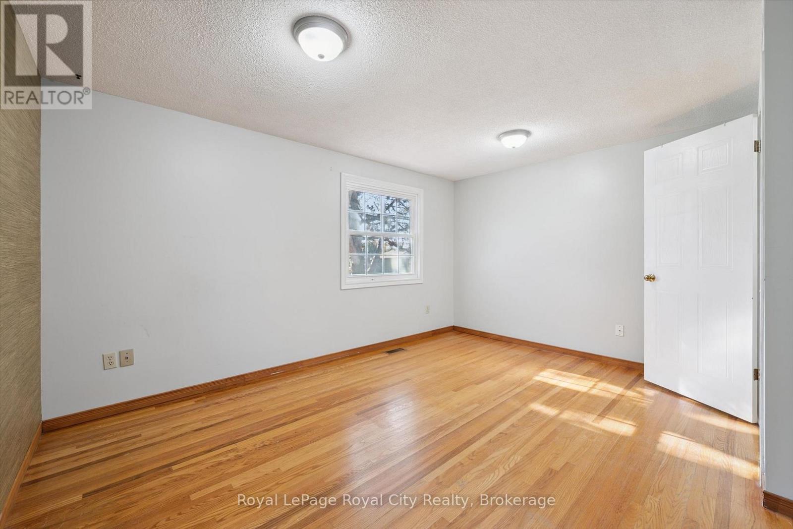 48 - 129 Victoria Road N, Guelph (Grange Road), Ontario  N1E 6T8 - Photo 18 - X14101870
