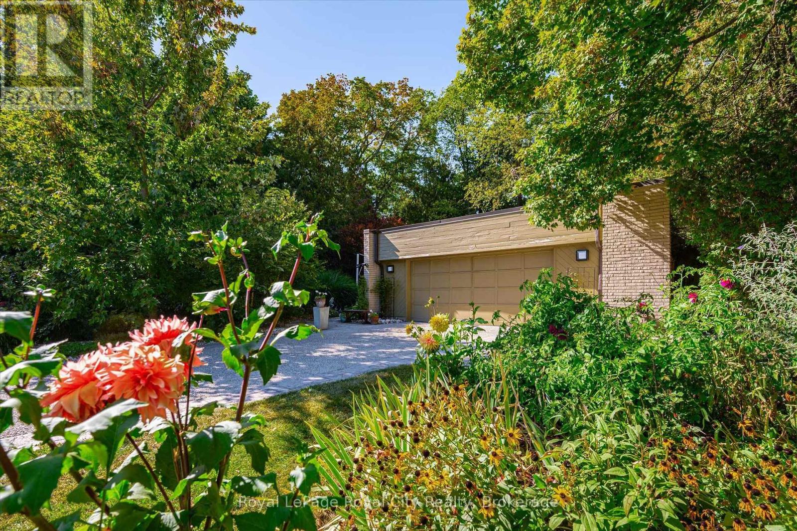 168 South River Road, Centre Wellington (Elora/salem), Ontario  N0B 1S0 - Photo 2 - X14101914