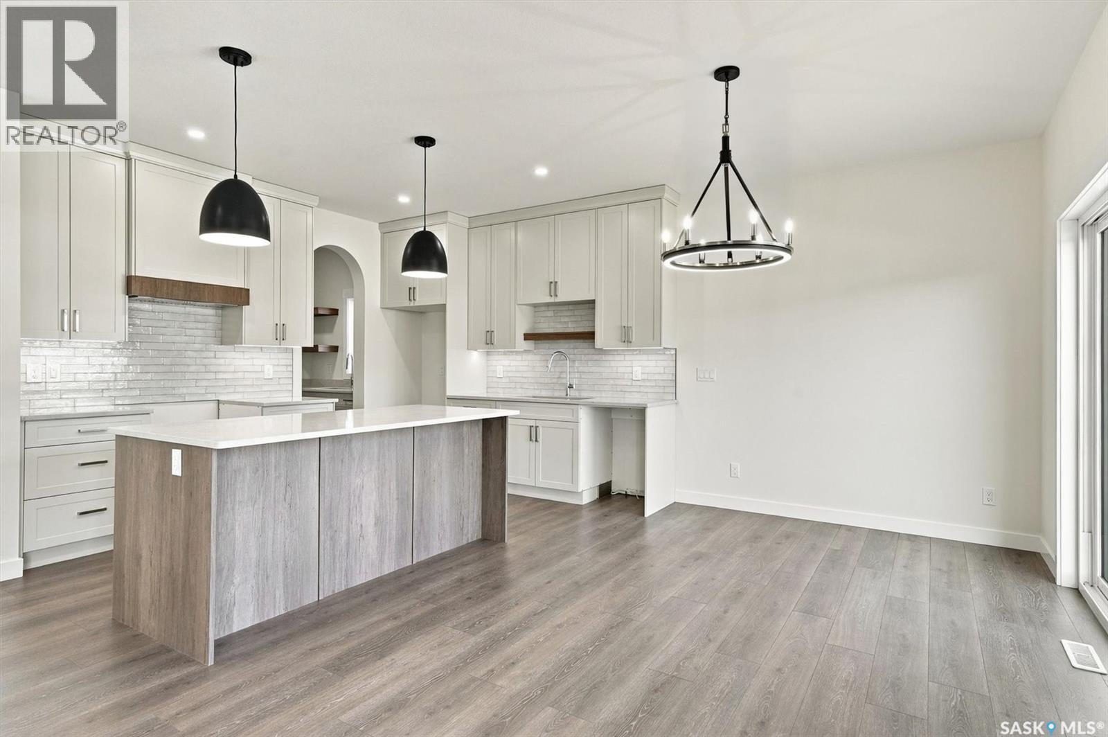 443 Asokan Rise, Saskatoon, Saskatchewan  S7V 1R3 - Photo 10 - SK051034