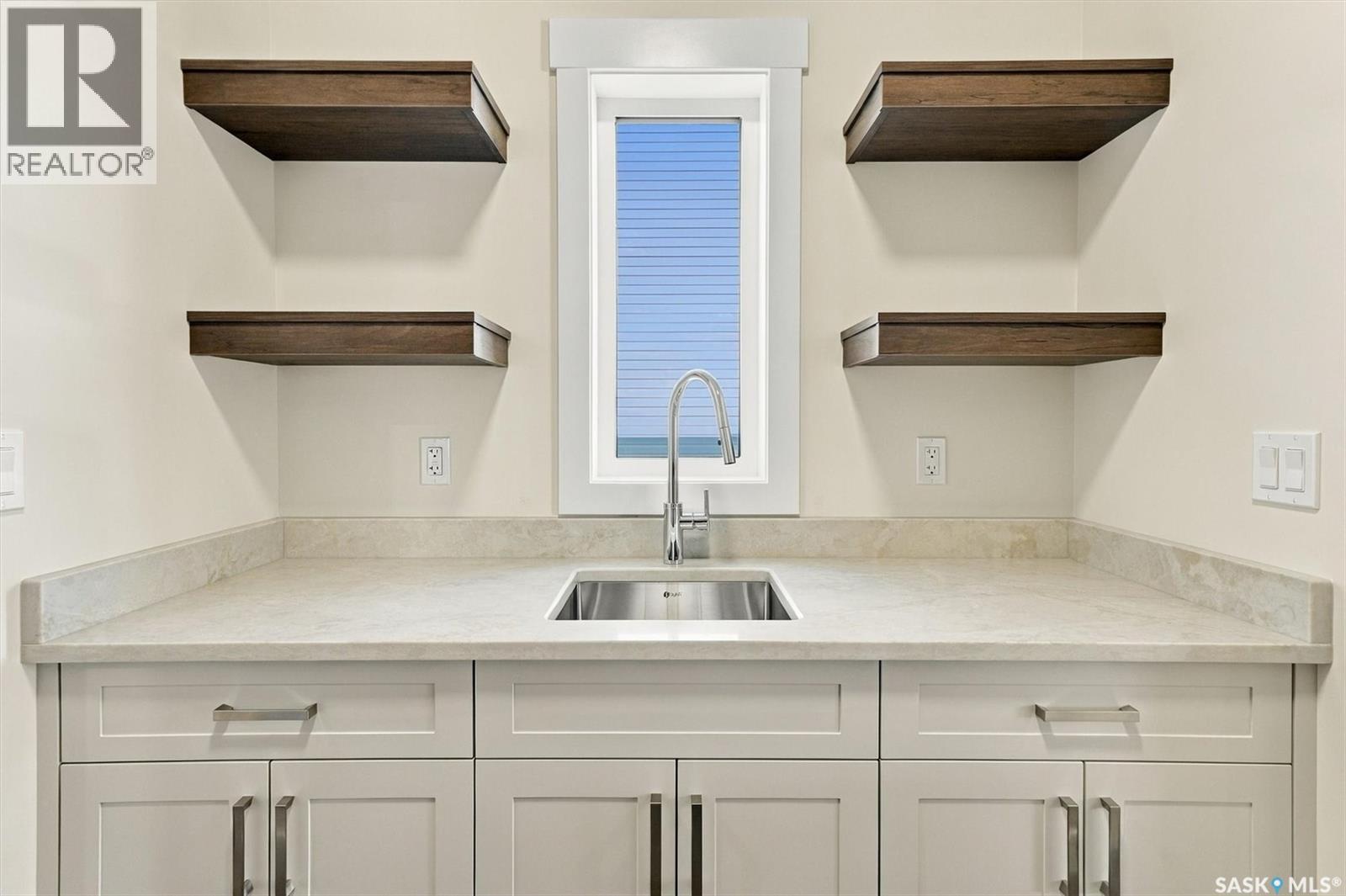 443 Asokan Rise, Saskatoon, Saskatchewan  S7V 1R3 - Photo 6 - SK051034