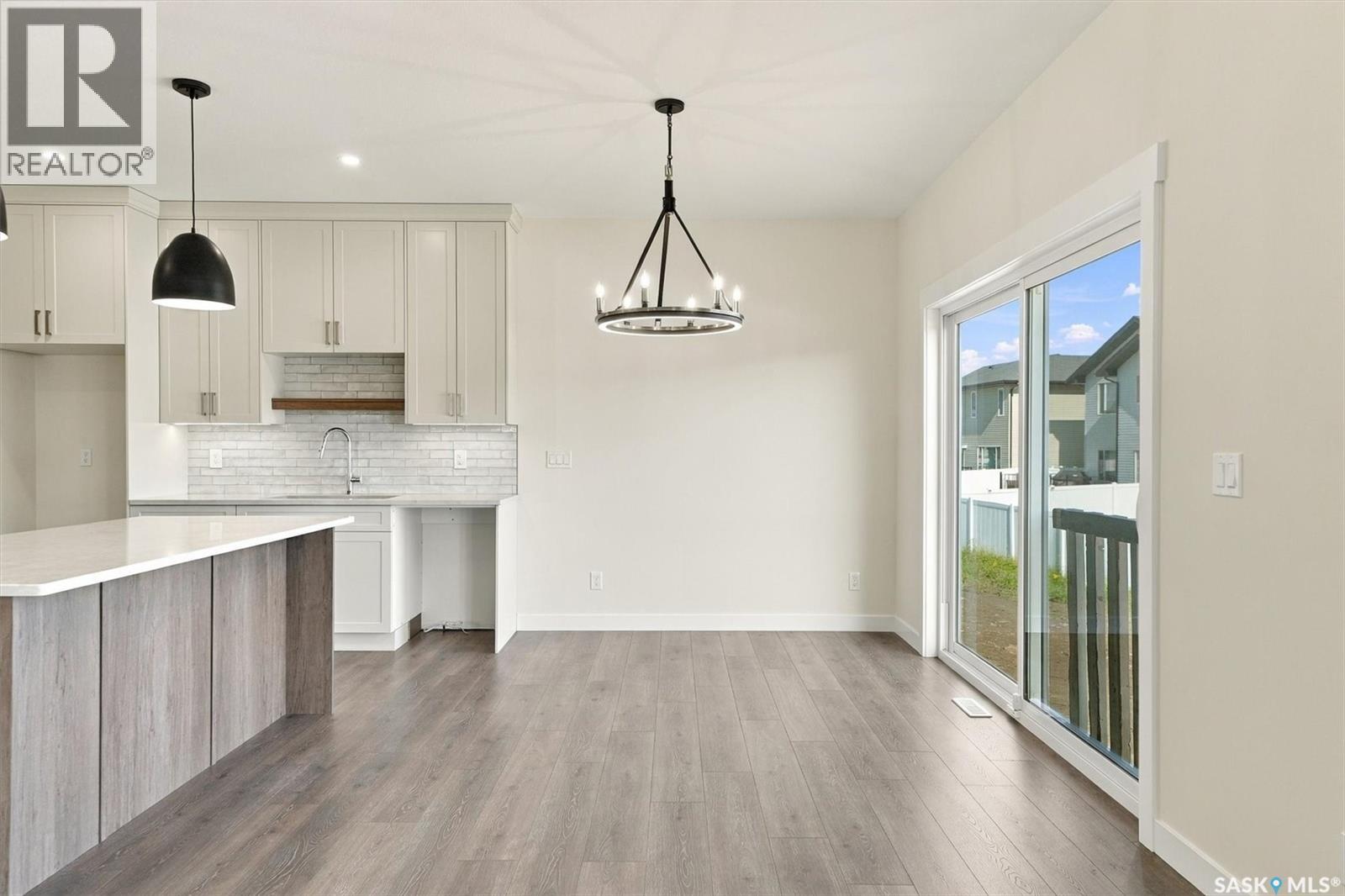 443 Asokan Rise, Saskatoon, Saskatchewan  S7V 1R3 - Photo 9 - SK051034