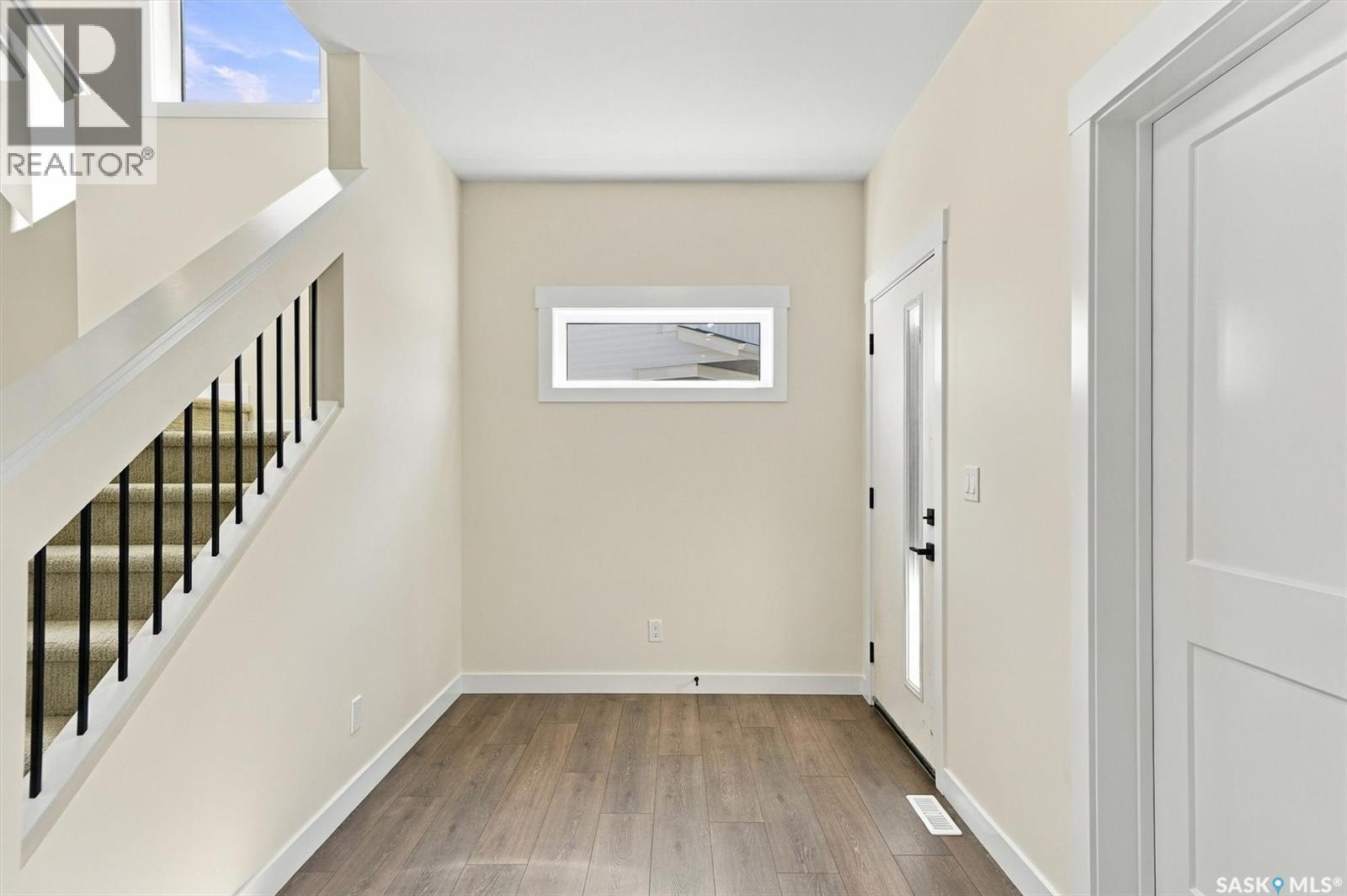 443 Asokan Rise, Saskatoon, Saskatchewan  S7V 1R3 - Photo 13 - SK051034