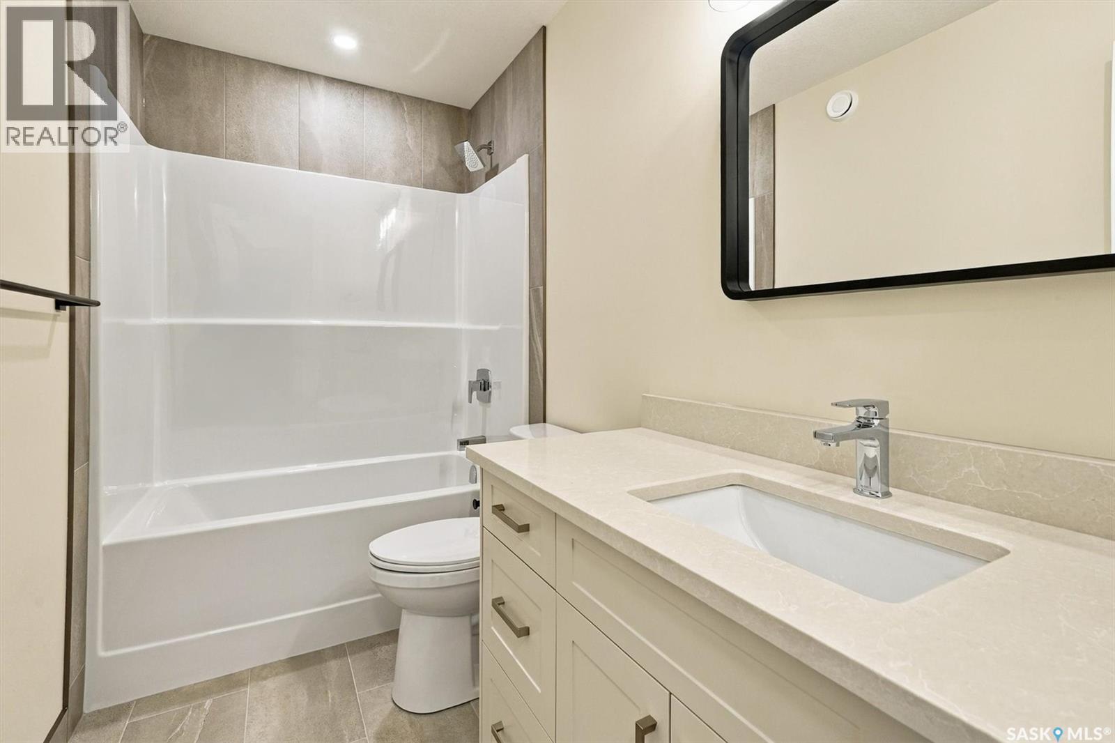 443 Asokan Rise, Saskatoon, Saskatchewan  S7V 1R3 - Photo 22 - SK051034
