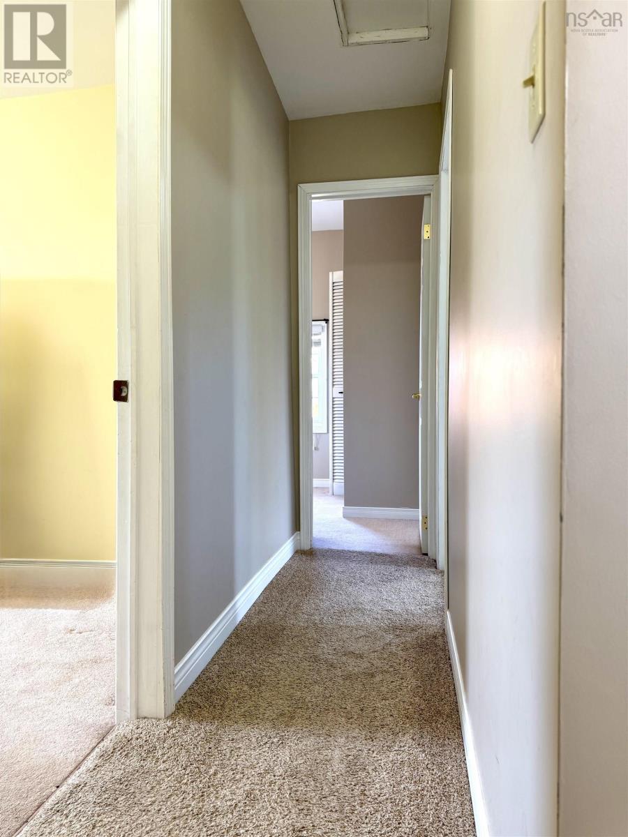 84/86 Elm Street, Springhill, Nova Scotia  B0M 1X0 - Photo 35 - 202626323