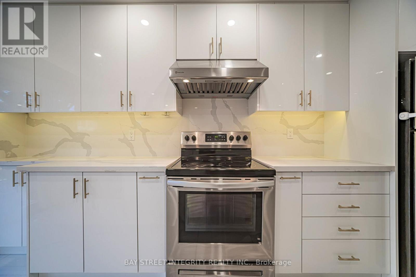 28 Fawndale Crescent, Toronto, Ontario  M1W 3K1 - Photo 12 - E14101900