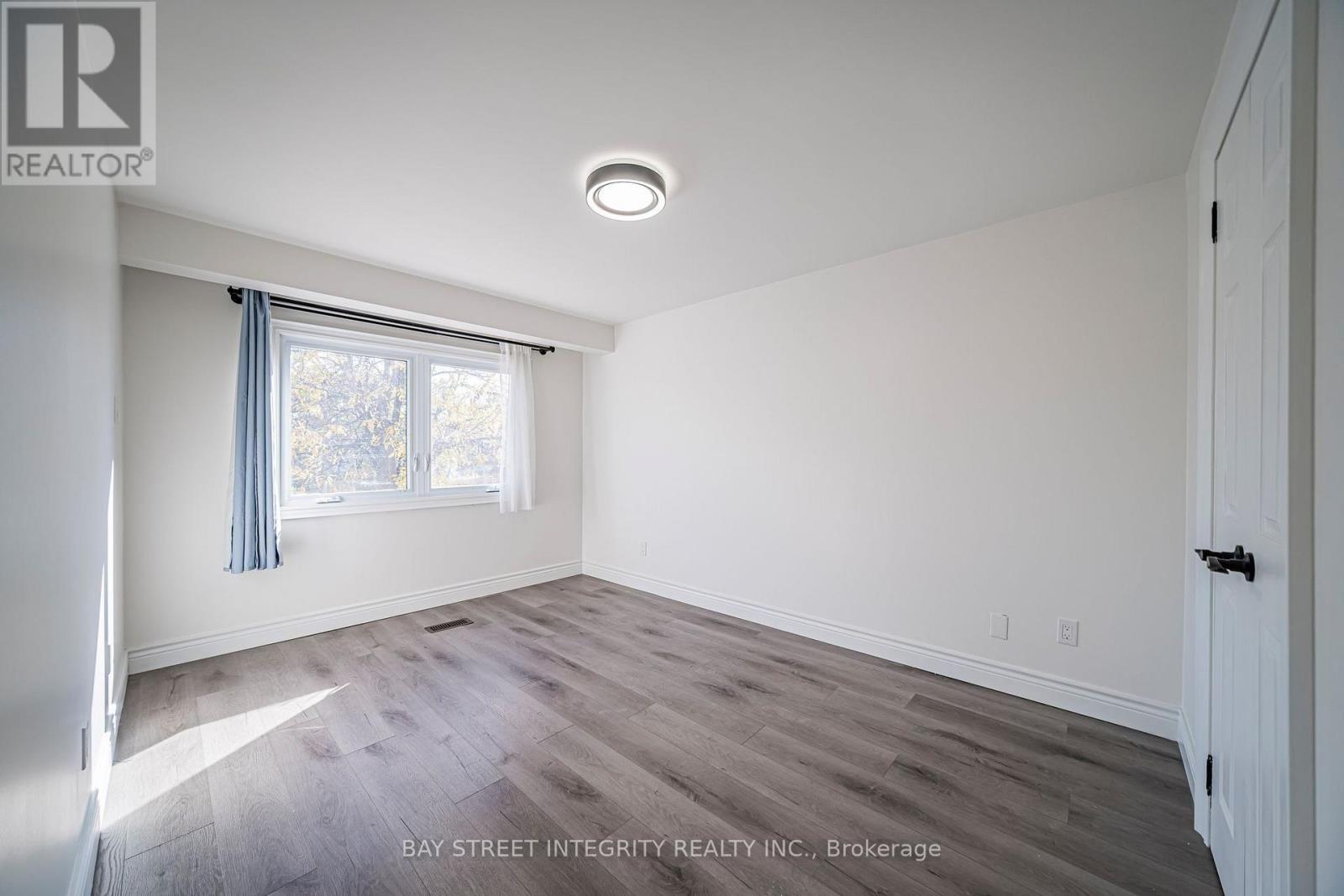 28 Fawndale Crescent, Toronto, Ontario  M1W 3K1 - Photo 37 - E14101900
