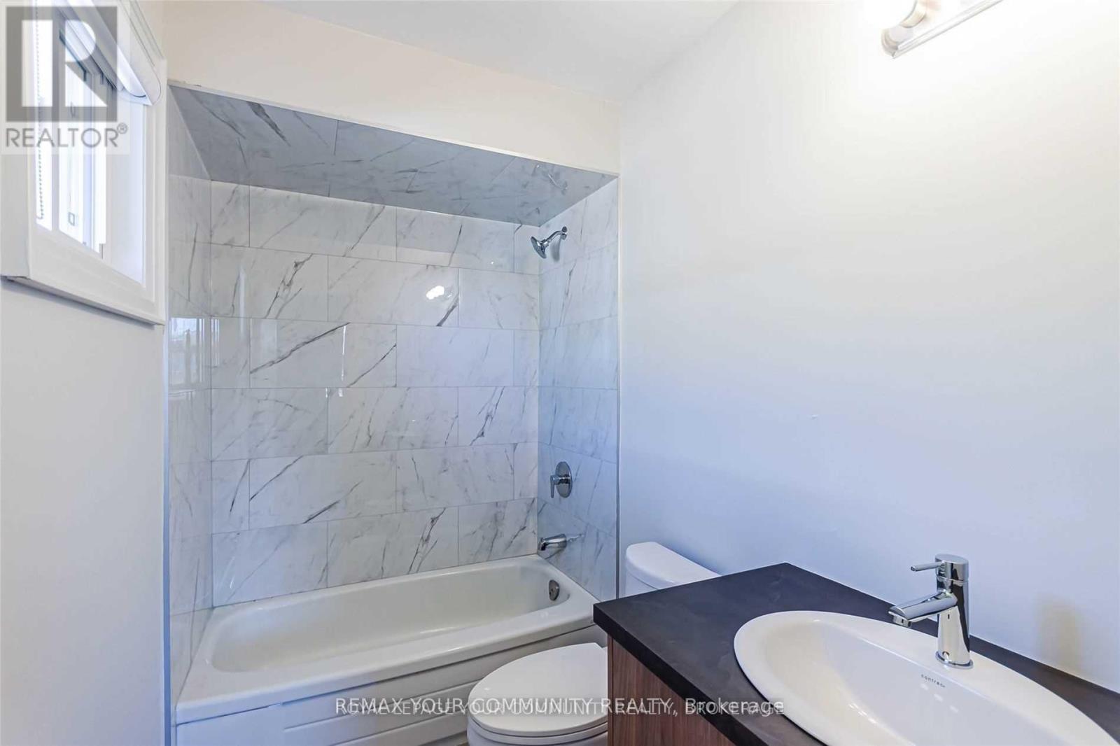 1138 Thimbleberry Circle, Oshawa (Eastdale), Ontario  L1K 2H1 - Photo 22 - E14101902