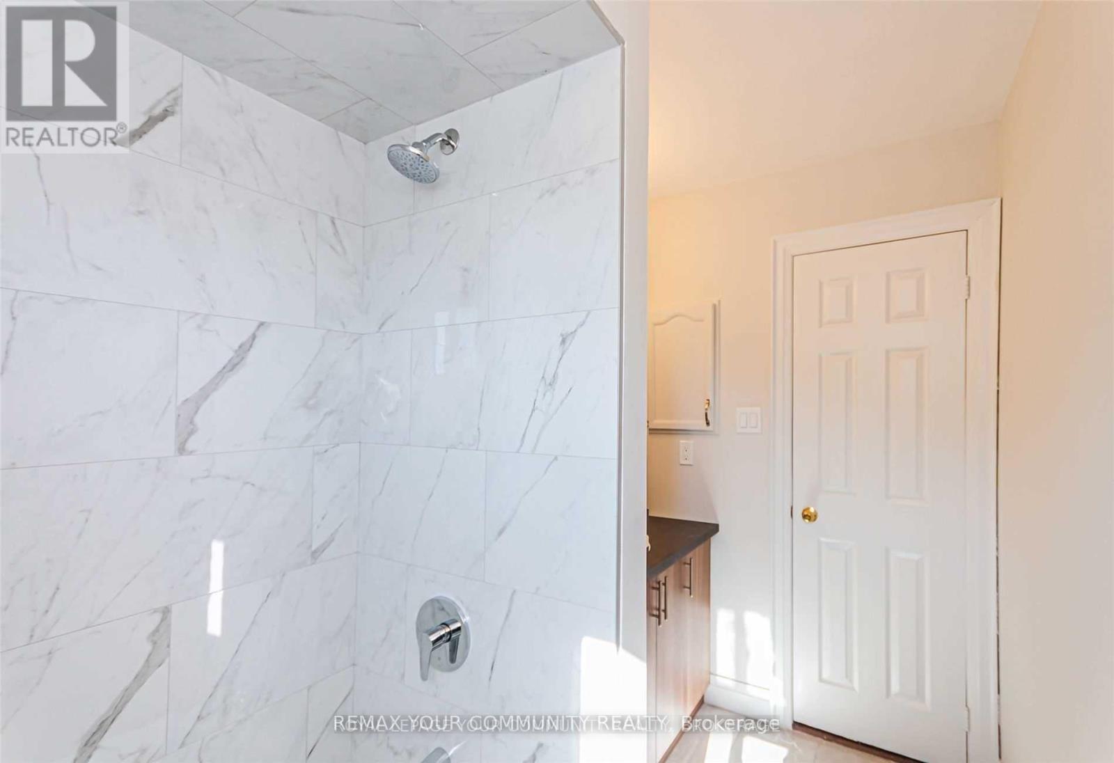 1138 Thimbleberry Circle, Oshawa (Eastdale), Ontario  L1K 2H1 - Photo 25 - E14101902