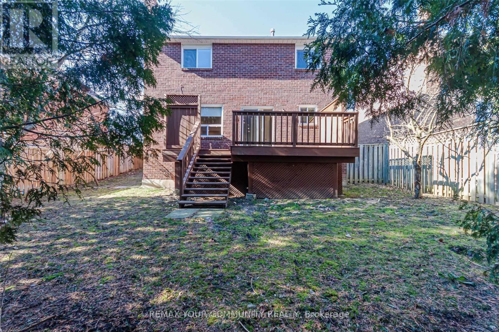 1138 Thimbleberry Circle, Oshawa (Eastdale), Ontario  L1K 2H1 - Photo 35 - E14101902