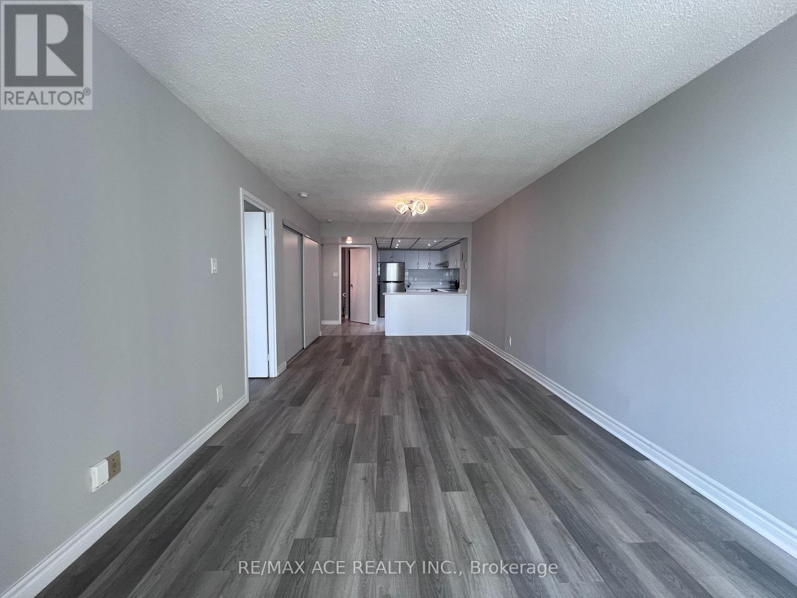 901 - 8 Silverbell Grove, Toronto (Malvern), Ontario  M1B 4Z3 - Photo 4 - E14101956