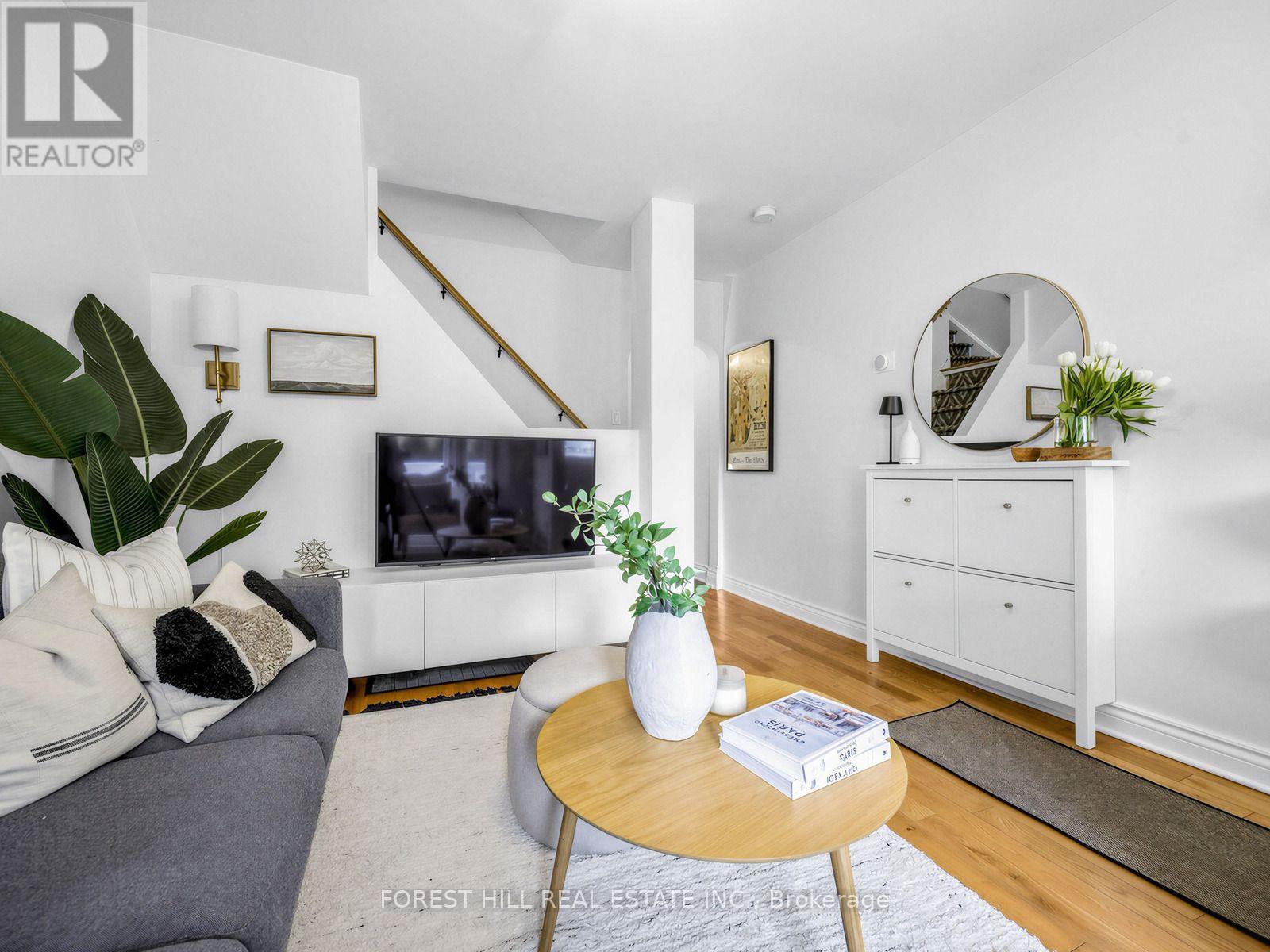 84 Walpole Avenue, Toronto (Greenwood-Coxwell), Ontario  M4L 2J1 - Photo 7 - E14102152
