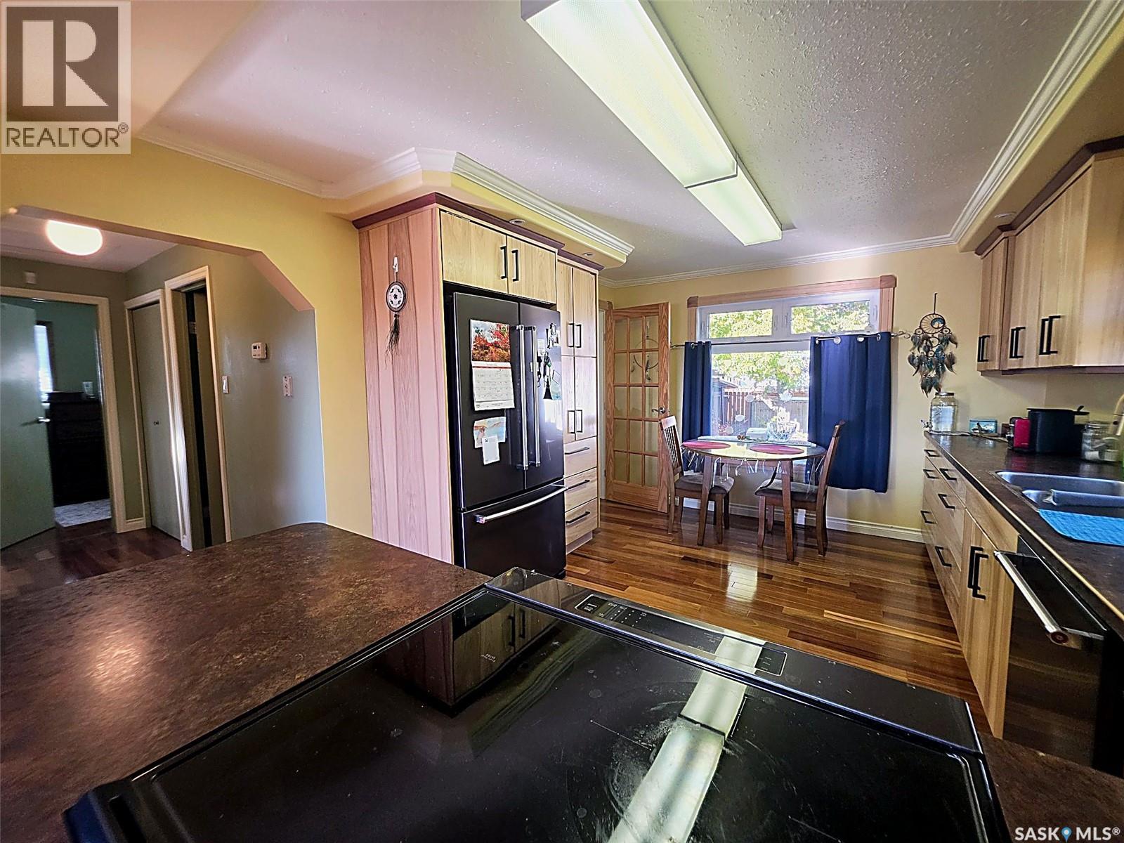 232 25th Street, Battleford, Saskatchewan  S0M 0E0 - Photo 5 - SK051595