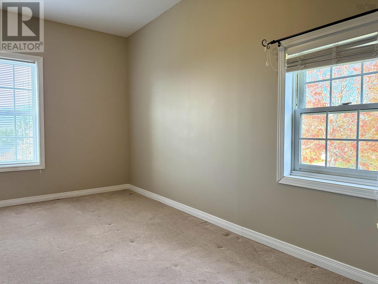 84/86 Elm Street, Springhill, Nova Scotia  B0M 1X0 - Photo 39 - 202626323