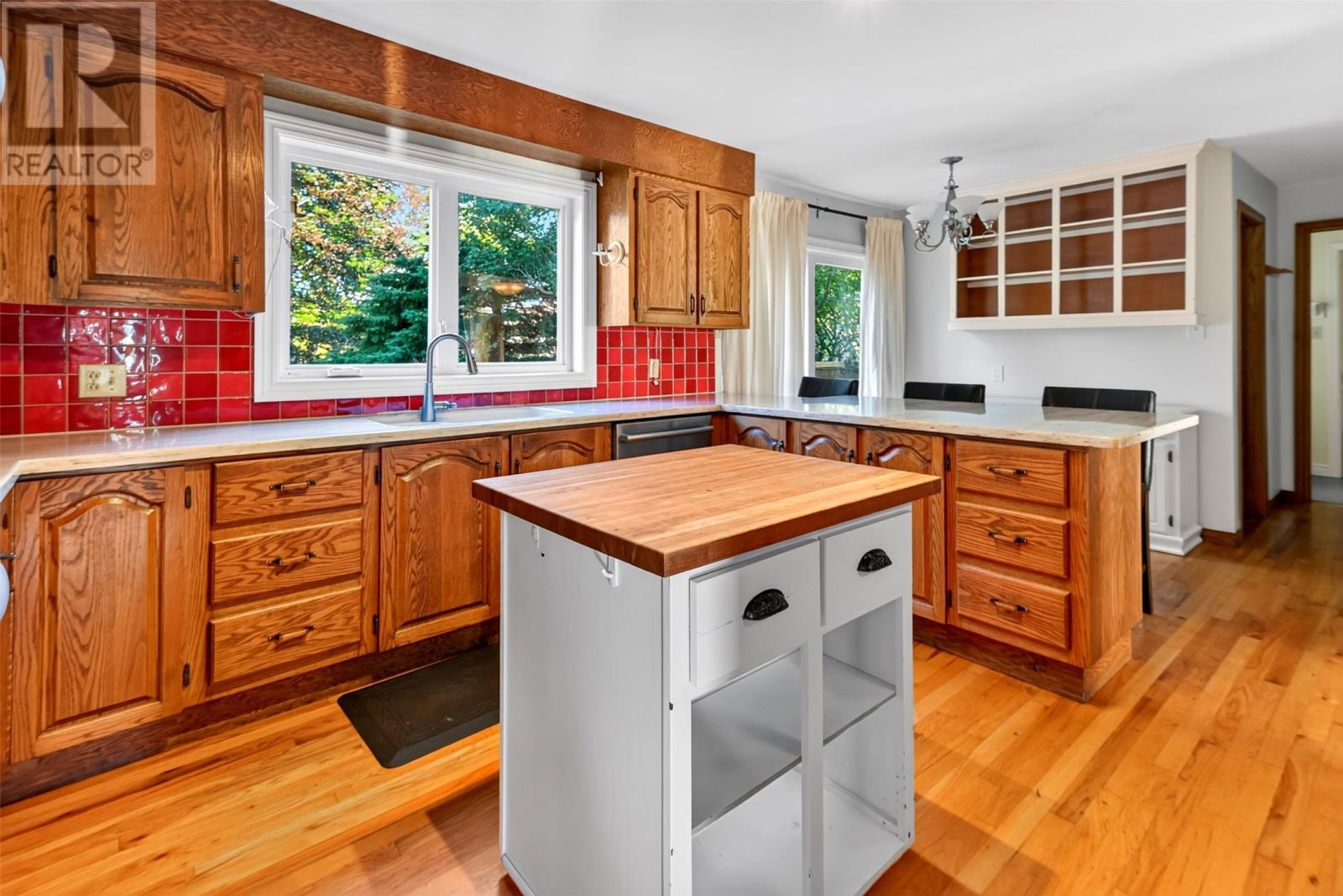 4 Inverness Place, St. John's — photo 12