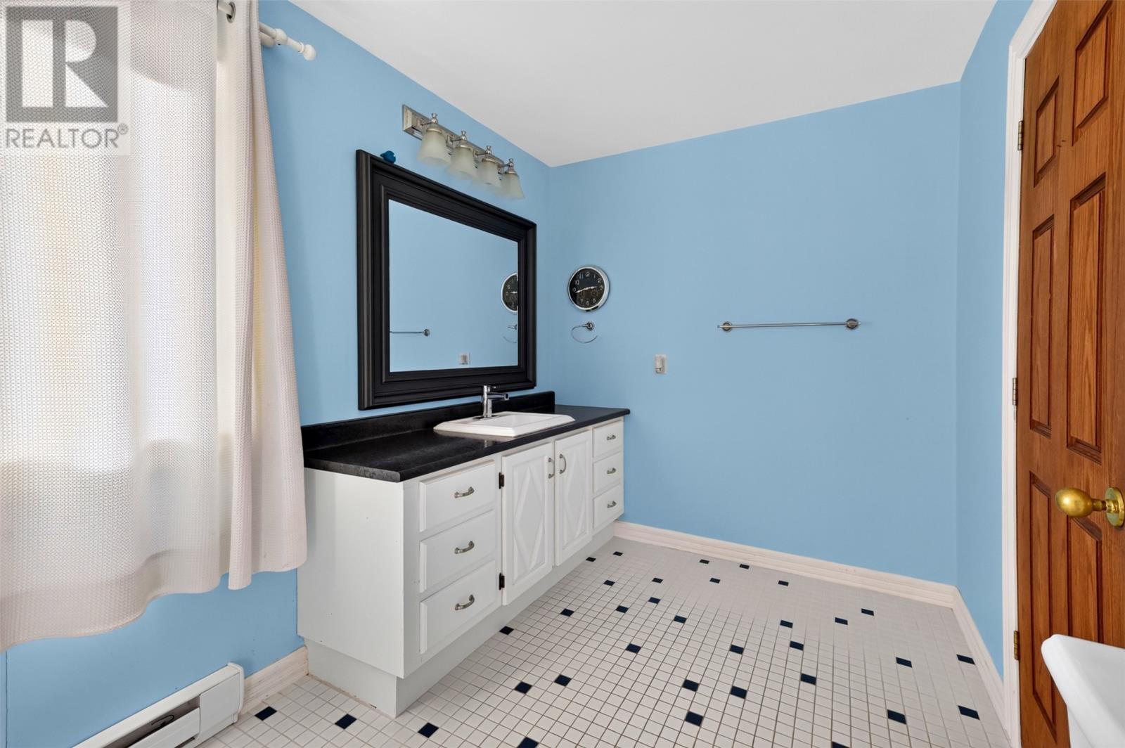 4 Inverness Place, St. John's — photo 29