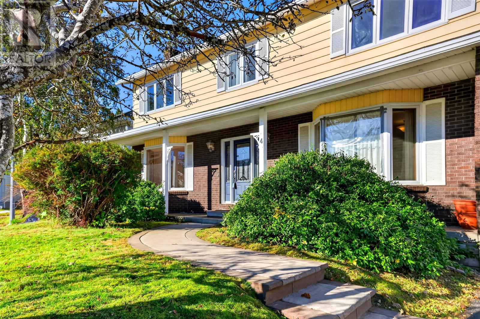 4 Inverness Place, St. John's — photo 3