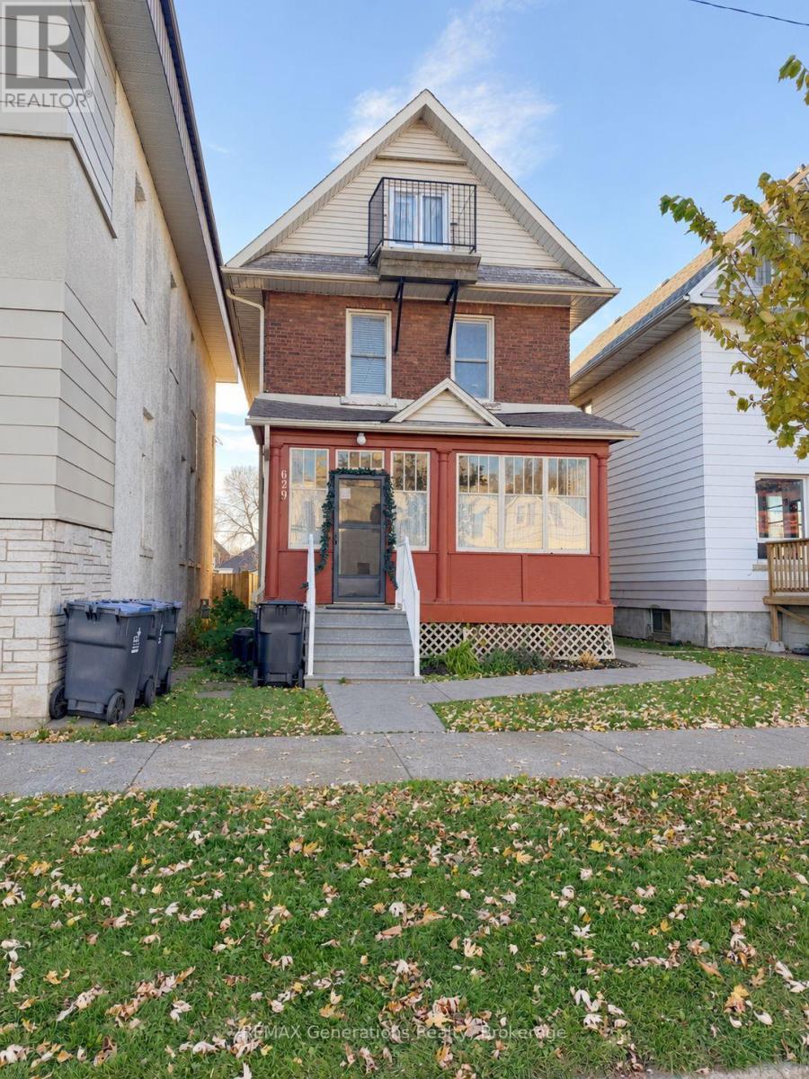 629 Vickers Street S, Thunder Bay, Ontario  P7E 1K2 - Photo 2 - X14101958