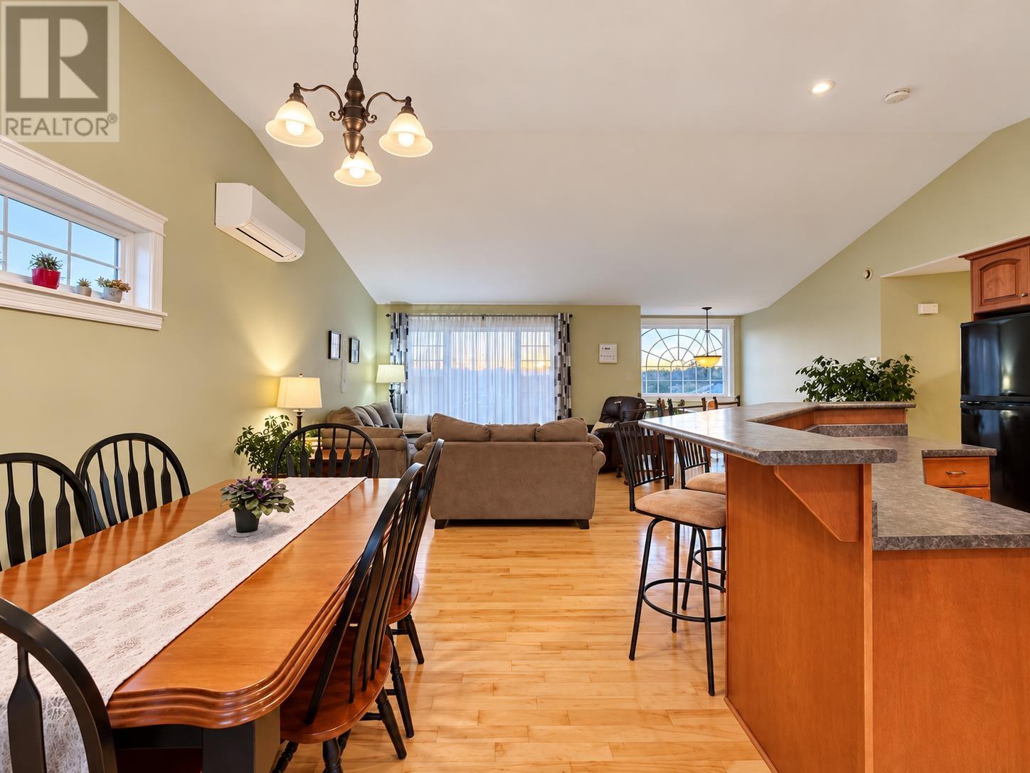 57 John Street, Cornwall, Prince Edward Island  C0A 1H4 - Photo 14 - 202626322