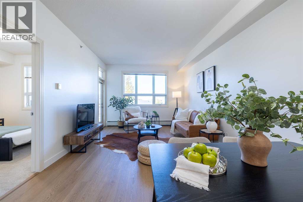 526, 26 Val Gardena View Sw, Calgary, Alberta  T3H 5Z5 - Photo 6 - A2353306