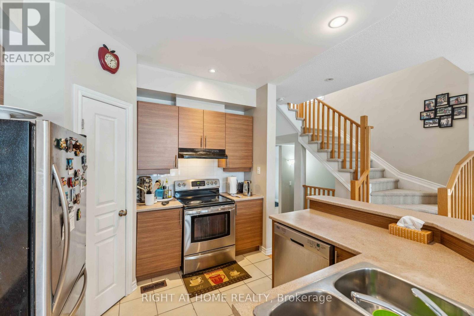 300 Cooks Mill Crescent, Ottawa, Ontario  K1V 2N3 - Photo 19 - X14101932