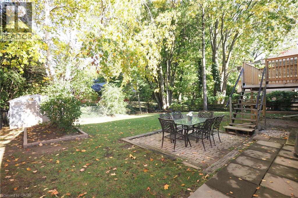 98 Amos Avenue, Waterloo, Ontario  N2L 5C4 - Photo 17 - 40869005