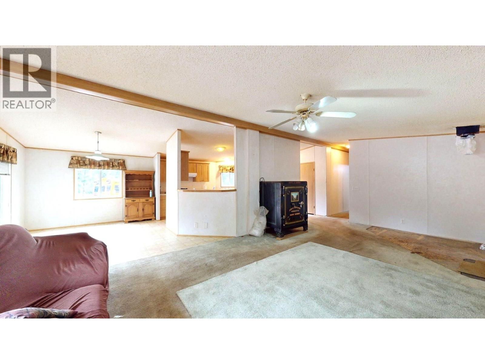 12 Cassiar Drive, Elkford, British Columbia  V0B 1H0 - Photo 12 - 10404161