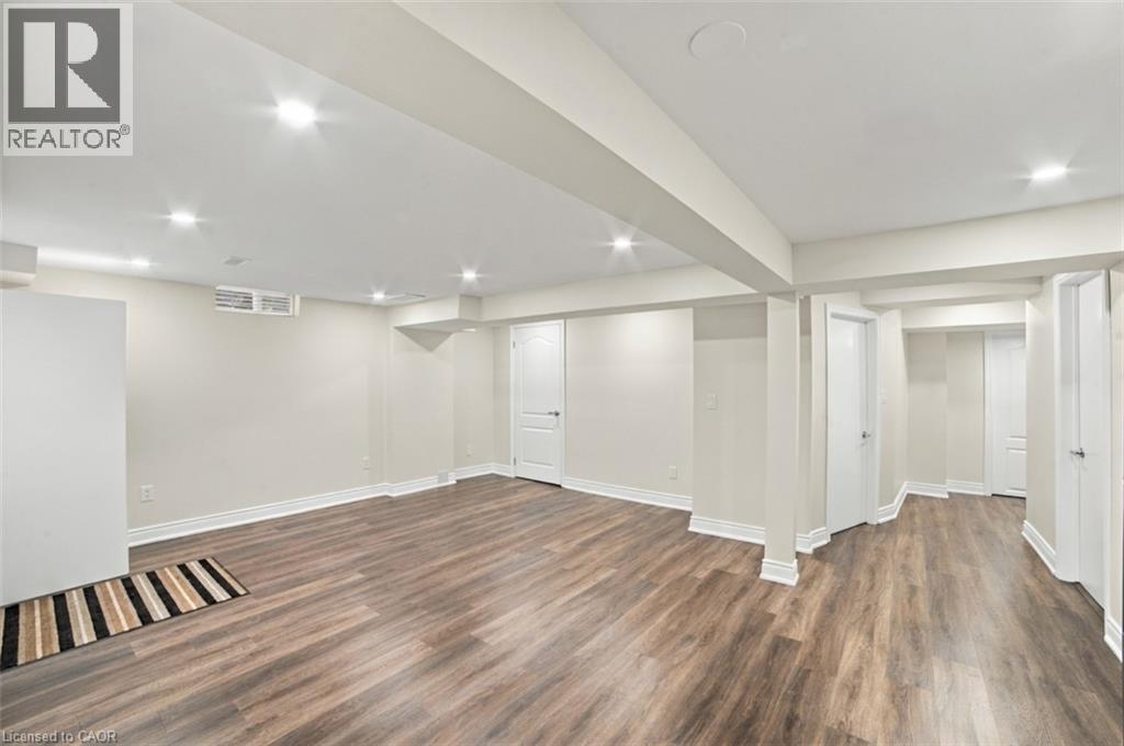 317 Jacqueline Boulevard, Hamilton, Ontario  L9B 2V7 - Photo 14 - 40872690