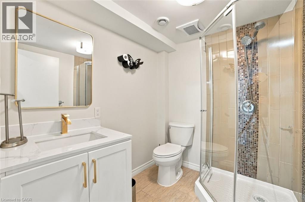 317 Jacqueline Boulevard, Hamilton, Ontario  L9B 2V7 - Photo 13 - 40872690