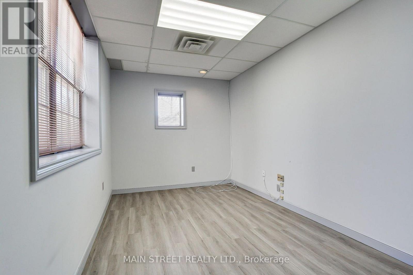 100 (Main) - 227 Eagle Street, Newmarket, Ontario  L3Y 1J8 - Photo 14 - N14102034