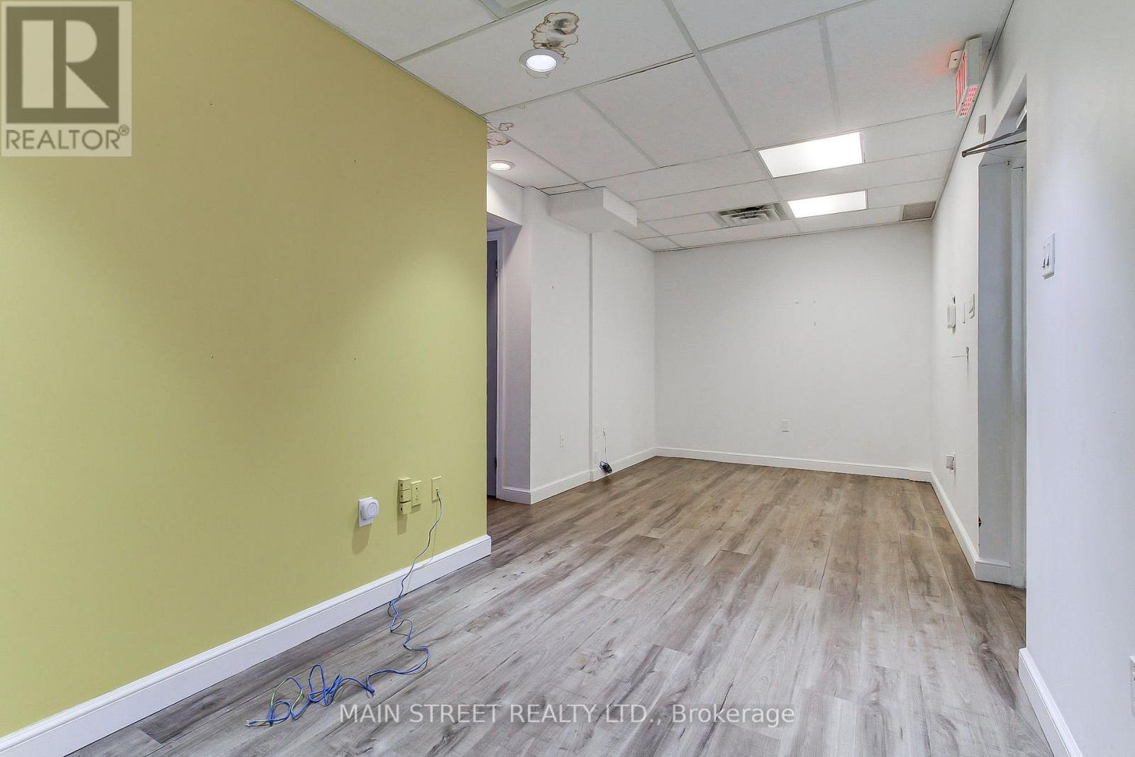 100 (Main) - 227 Eagle Street, Newmarket, Ontario  L3Y 1J8 - Photo 17 - N14102034