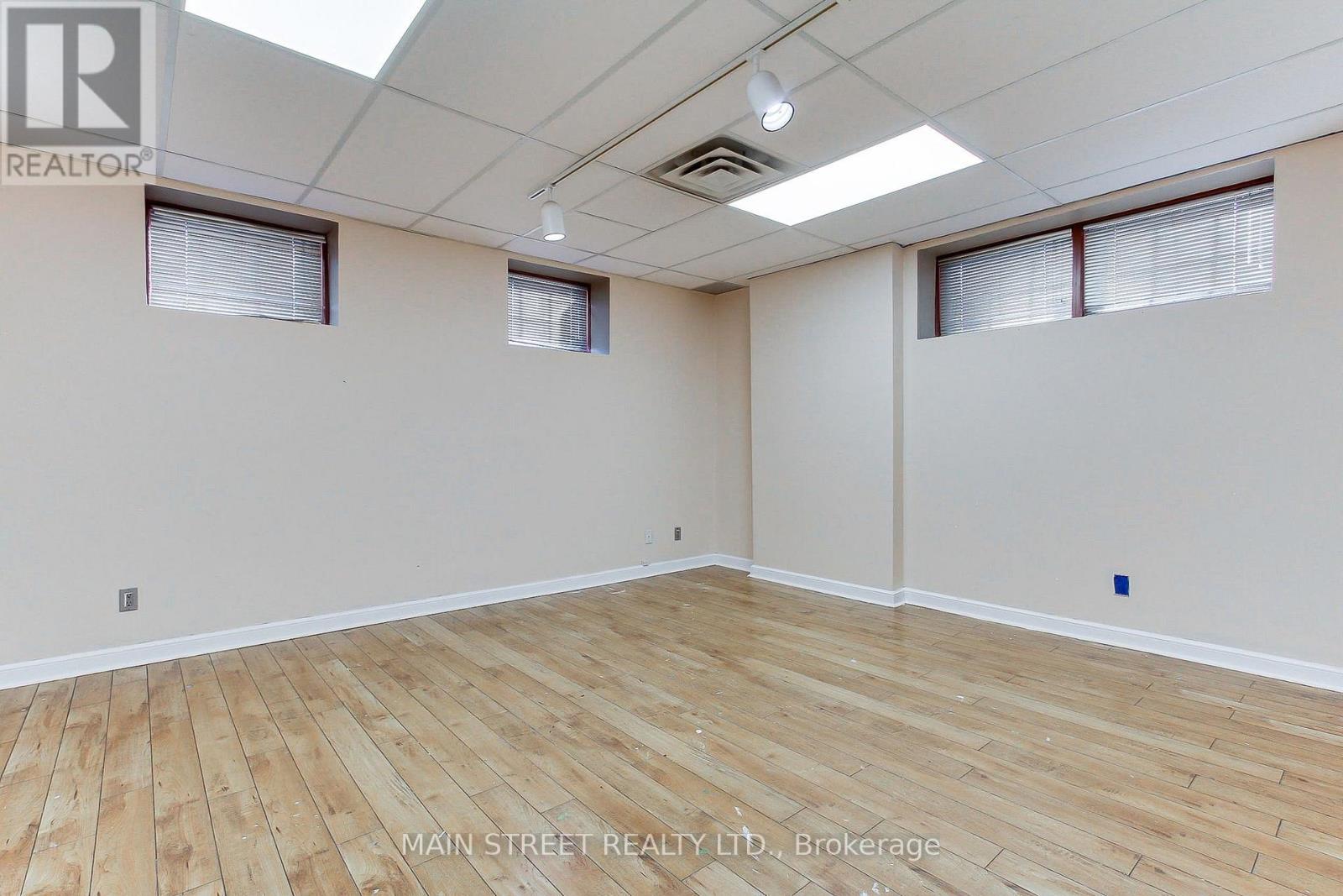 200 (Lower) - 227 Eagle Street, Newmarket, Ontario  L3Y 1J8 - Photo 13 - N14102038