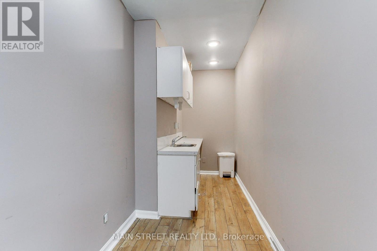 200 (Lower) - 227 Eagle Street, Newmarket, Ontario  L3Y 1J8 - Photo 14 - N14102038