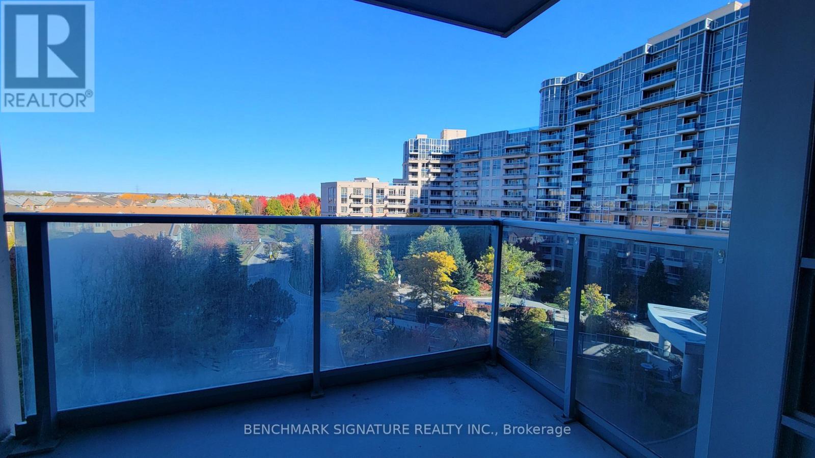 887 - 23 Cox Boulevard, Markham (Unionville), Ontario  L3R 7Z9 - Photo 2 - N14102138
