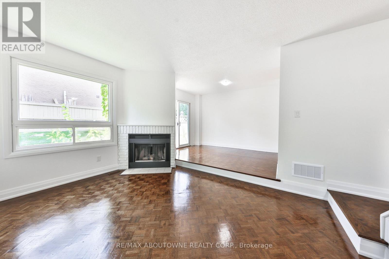 2 - 4635 Regents Terrace, Mississauga, Ontario  L5R 1W8 - Photo 12 - W14101852