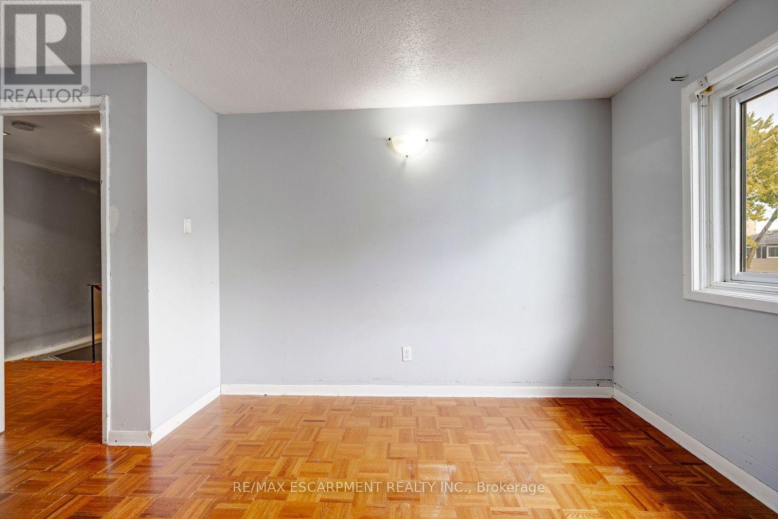 13 Holmstead Court, Brampton, Ontario  L6S 1R9 - Photo 20 - W14101906