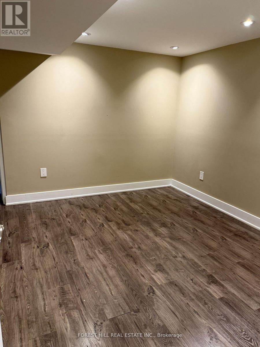 Lower - 166 Schell Avenue, Toronto, Ontario  M6E 2T1 - Photo 16 - W14101934