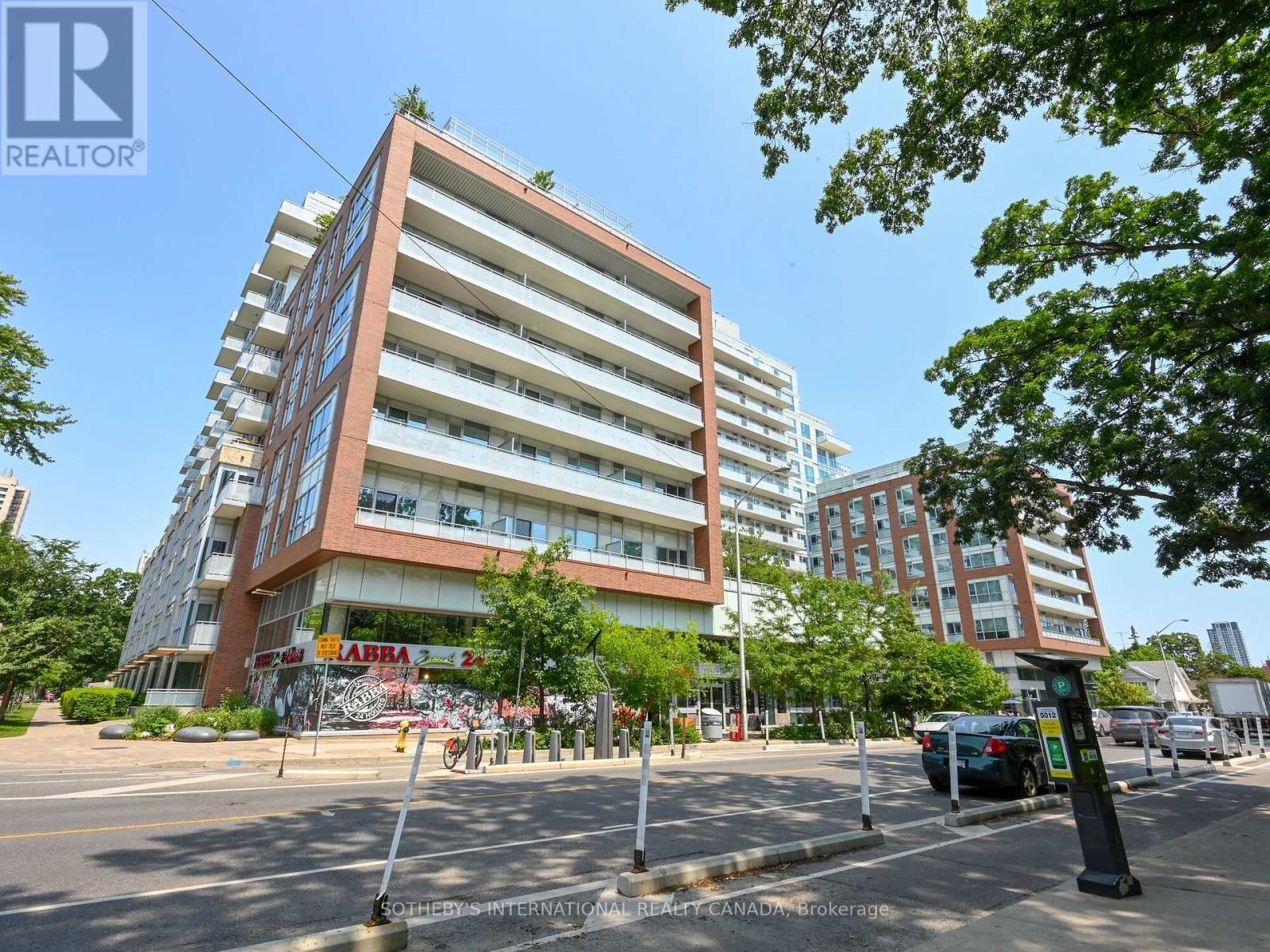 813 - 1830 Bloor Street W, Toronto, Ontario  M6P 0A2 - Photo 21 - W14102026