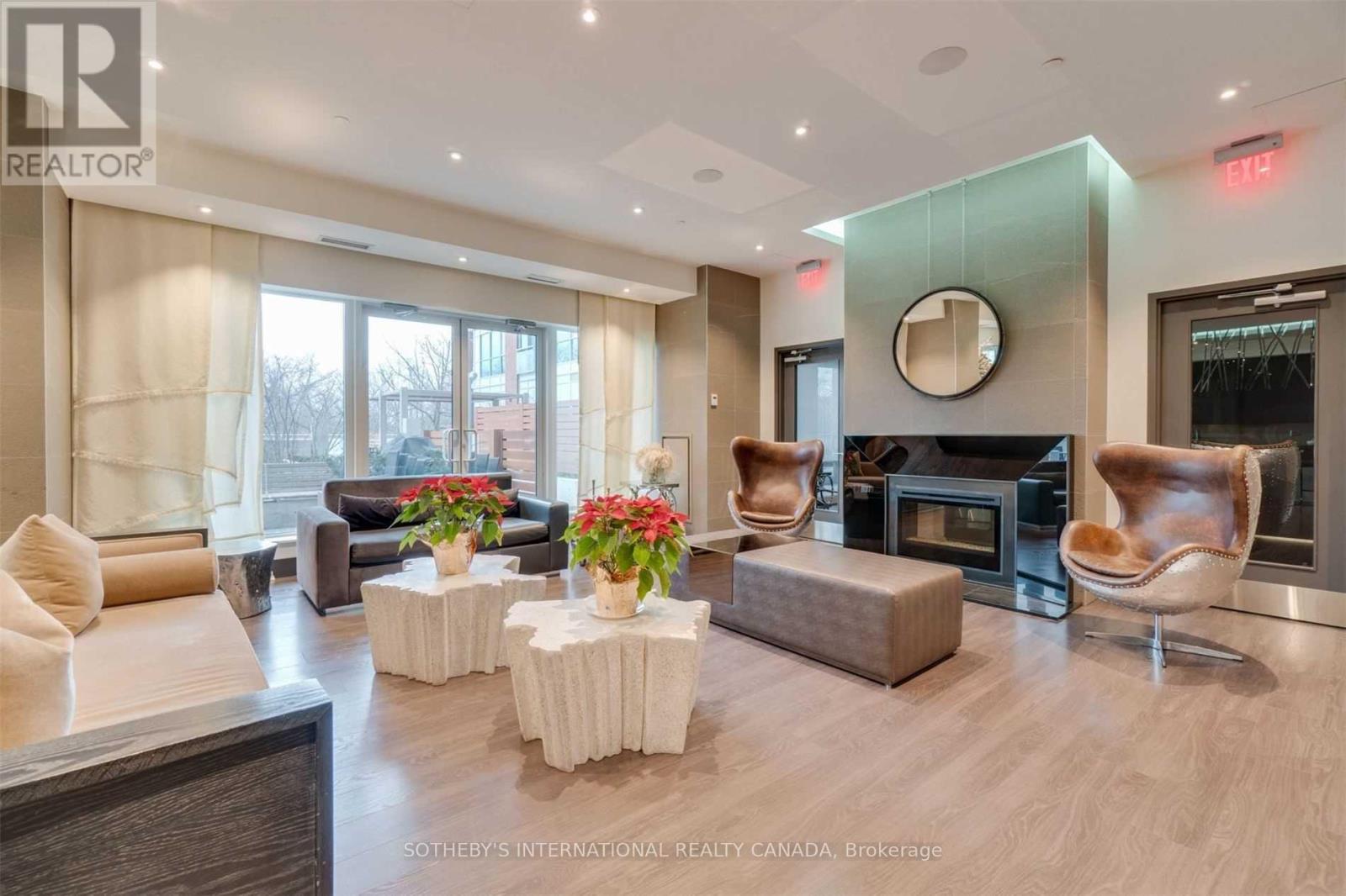 813 - 1830 Bloor Street W, Toronto, Ontario  M6P 0A2 - Photo 27 - W14102026