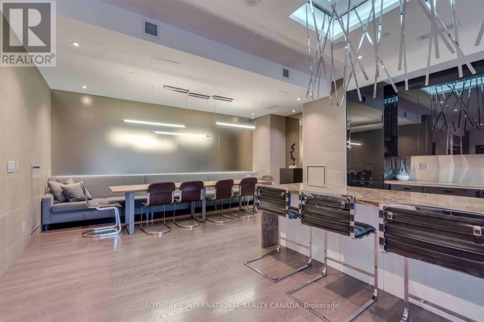 813 - 1830 Bloor Street W, Toronto, Ontario  M6P 0A2 - Photo 29 - W14102026