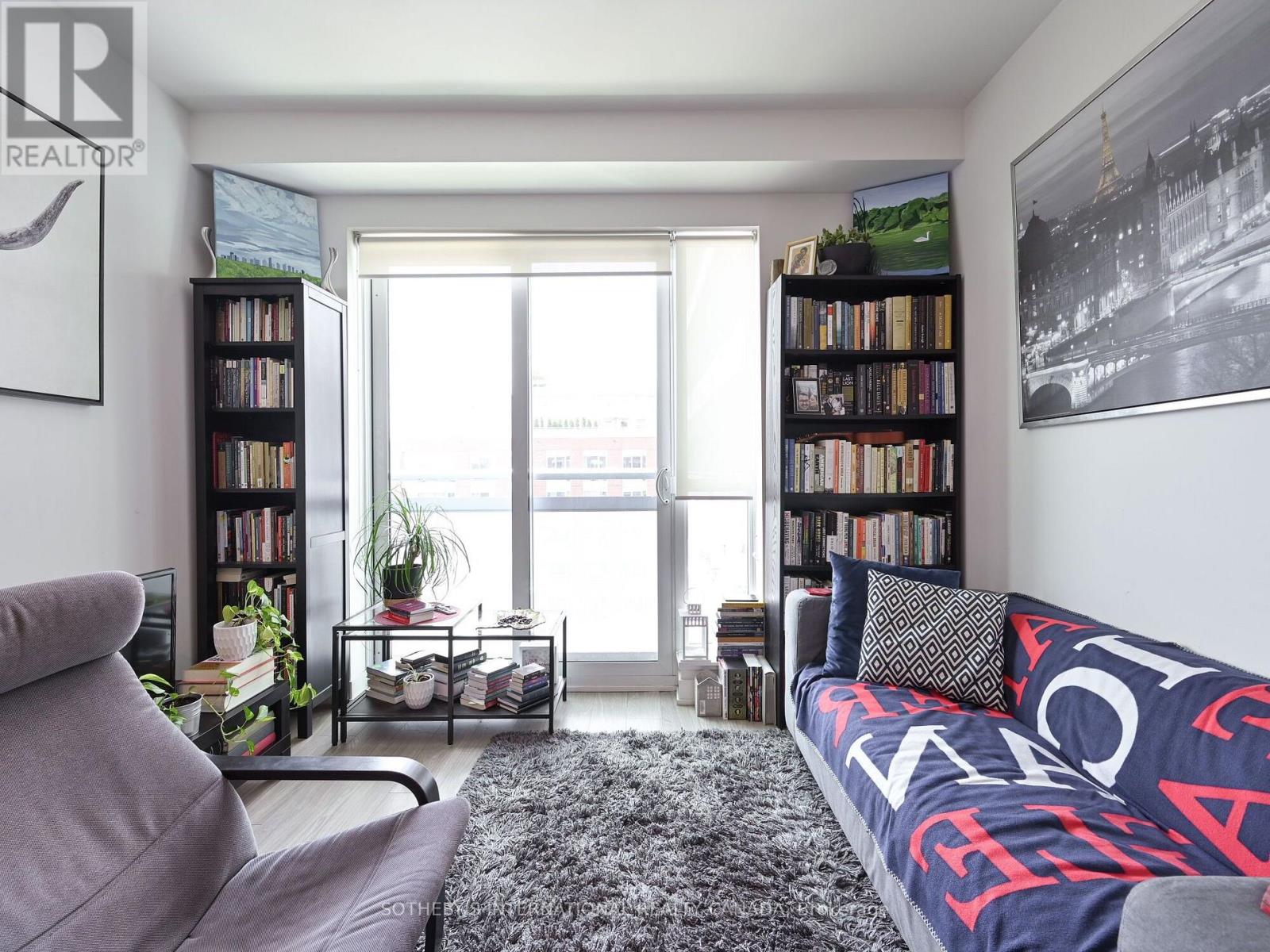 813 - 1830 Bloor Street W, Toronto, Ontario  M6P 0A2 - Photo 7 - W14102026